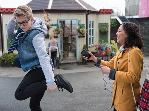 watch hollyoaks abersoch online